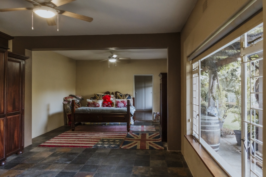 4 Bedroom Property for Sale in Buitenverwagting Western Cape